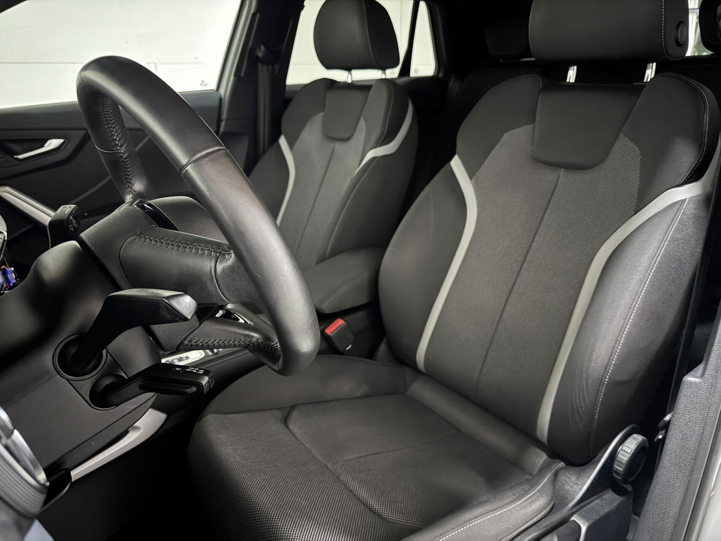 Audi Q2 35 TFSI S-Line Black Edition DSG Navi CarPlay