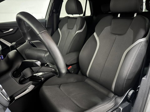 Audi Q2 35 TFSI S-Line Black Edition DSG Navi CarPlay