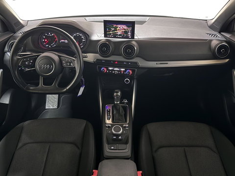 Audi Q2 35 TFSI S-Line Black Edition DSG Navi CarPlay