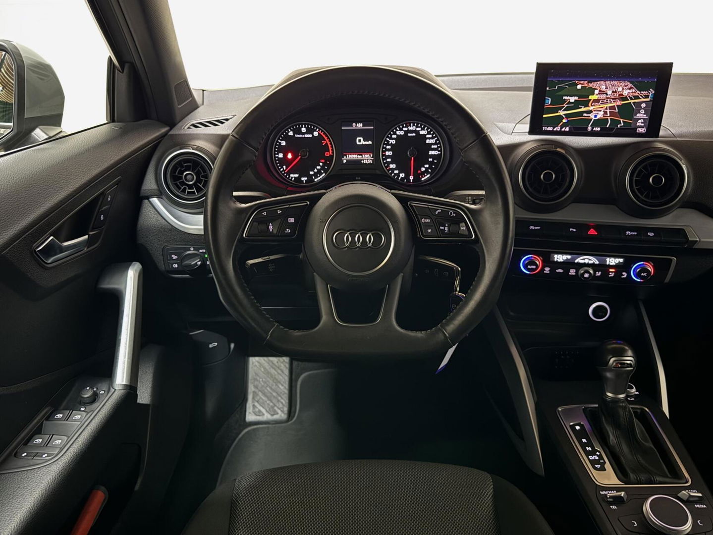 Audi Q2 35 TFSI S-Line Black Edition DSG Navi CarPlay