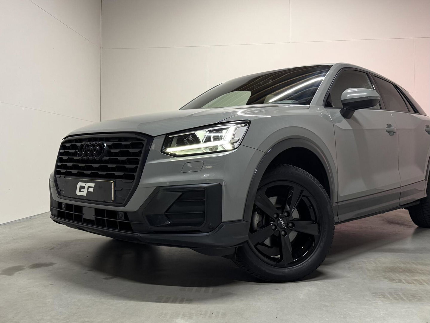 Audi Q2 35 TFSI S-Line Black Edition DSG Navi CarPlay