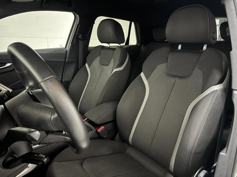 Audi Q2 35 TFSI S-Line Black Edition DSG Navi CarPlay