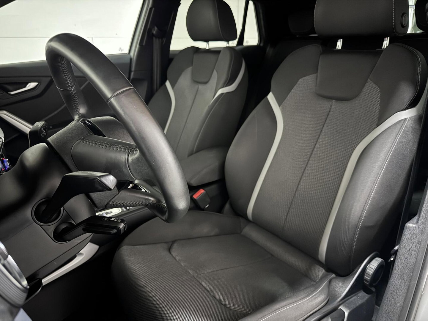 Audi Q2 35 TFSI S-Line Black Edition DSG Navi CarPlay