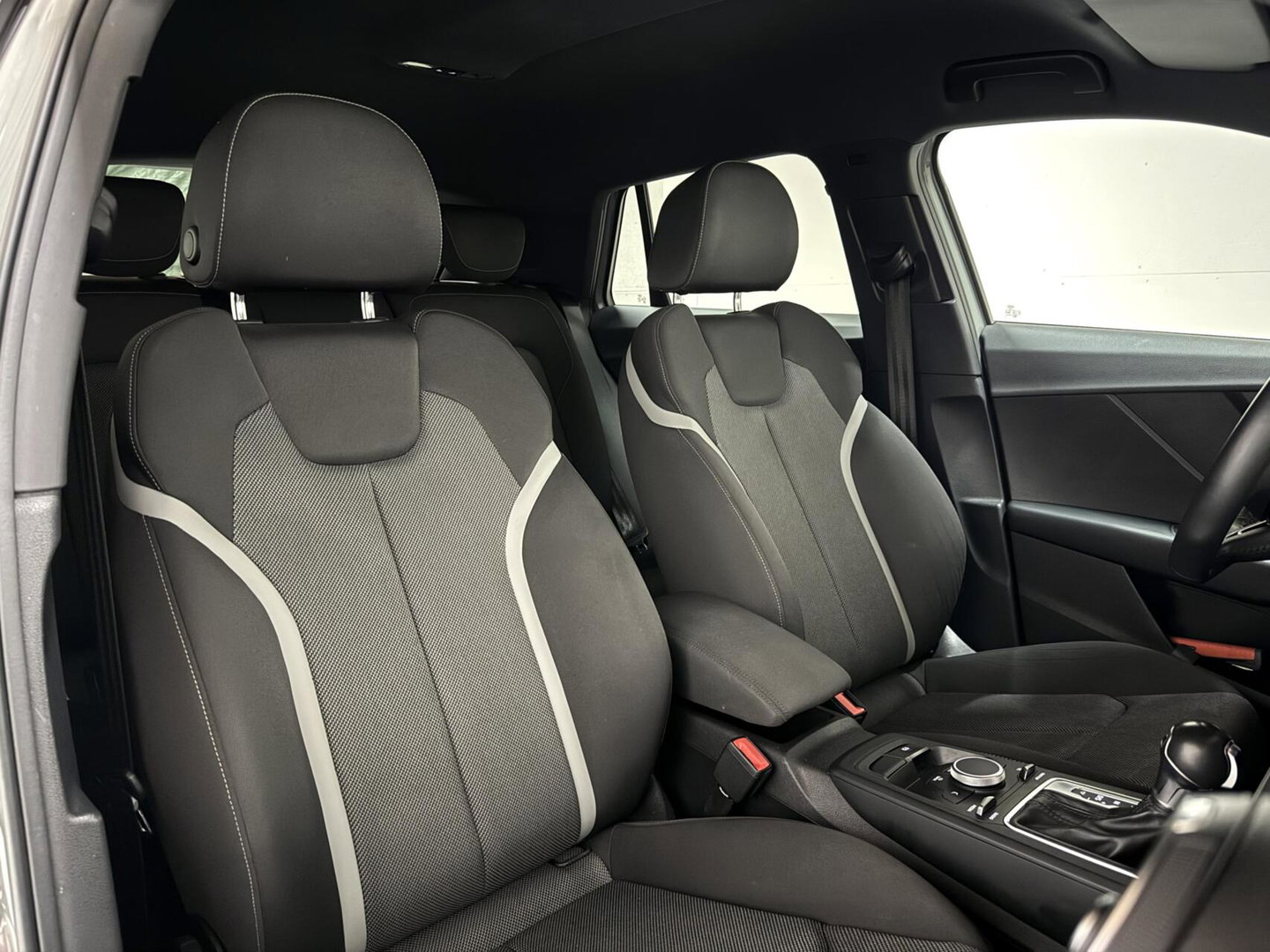 Audi Q2 35 TFSI S-Line Black Edition DSG Navi CarPlay