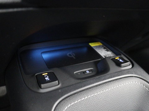 Toyota Corolla Touring Sports 2.0 Hybrid Style | Trekhaak | Stoelverwarming | Cruise Control | Navigatie | Camera | Carplay | Full LED | DAB | Climate control | Head-up