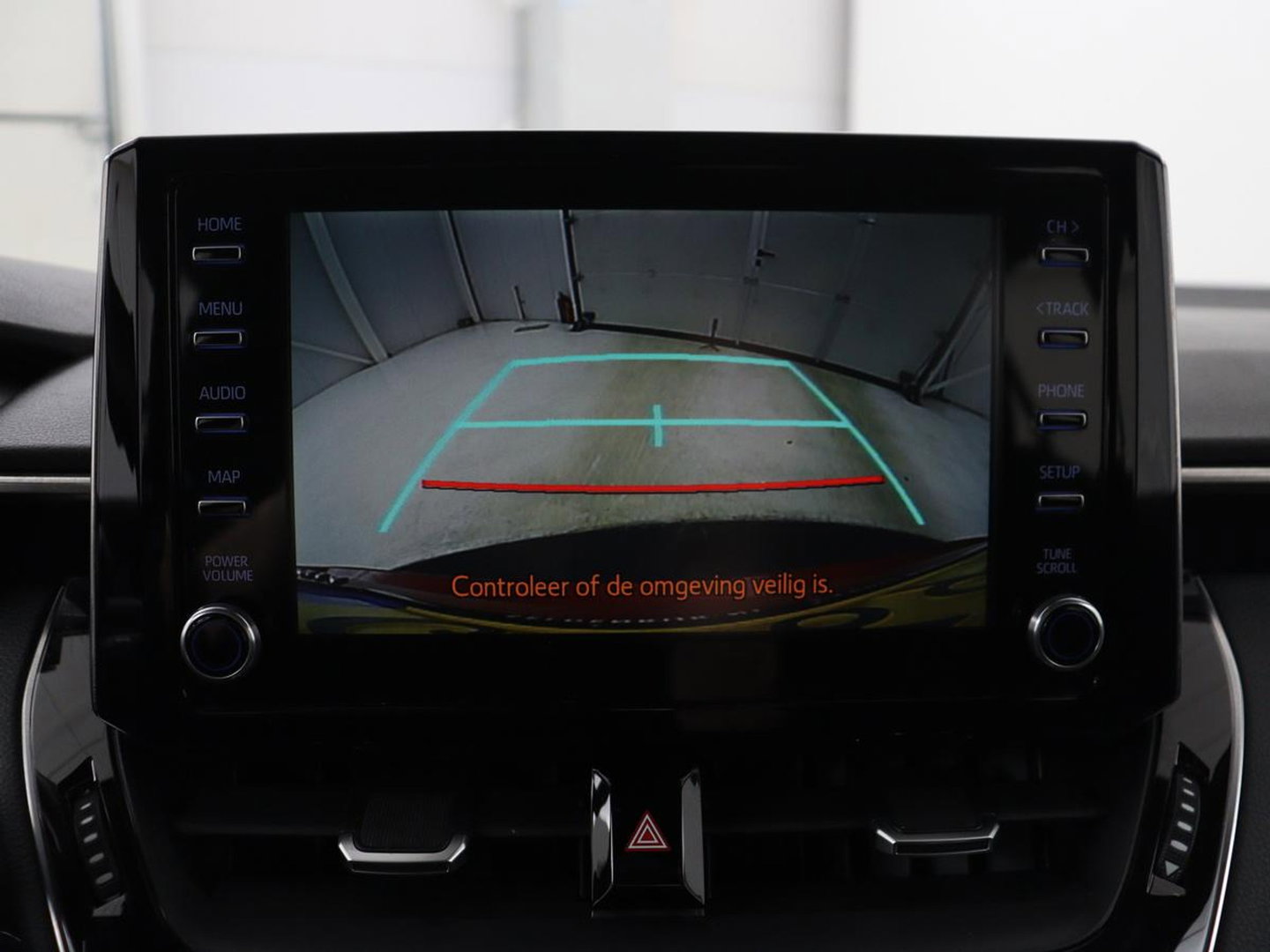 Toyota Corolla Touring Sports 2.0 Hybrid Style | Trekhaak | Stoelverwarming | Cruise Control | Navigatie | Camera | Carplay | Full LED | DAB | Climate control | Head-up