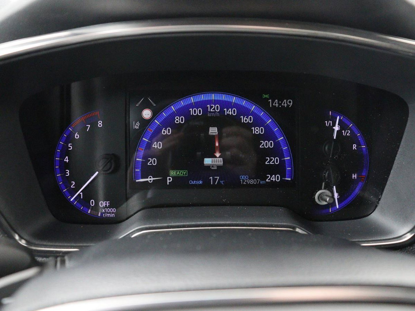 Toyota Corolla Touring Sports 2.0 Hybrid Style | Trekhaak | Stoelverwarming | Cruise Control | Navigatie | Camera | Carplay | Full LED | DAB | Climate control | Head-up