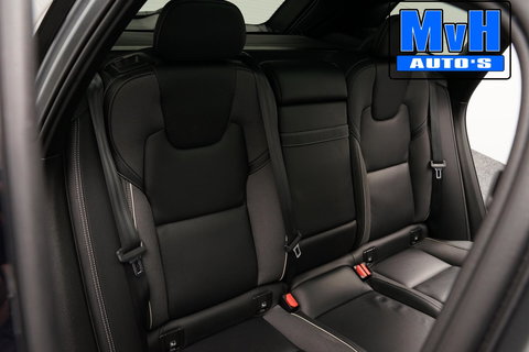 Volvo XC60 2.0 Recharge T6 AWD R-Design|PANO|H/K AUDIO|TREKH