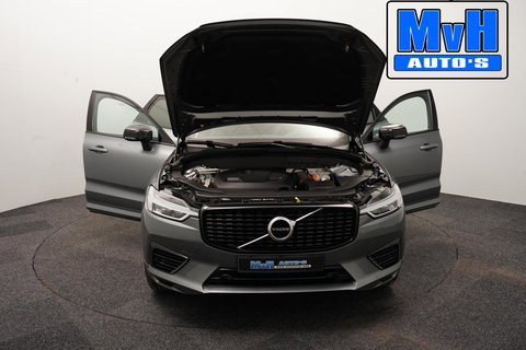 Volvo XC60 2.0 Recharge T6 AWD R-Design|PANO|H/K AUDIO|TREKH