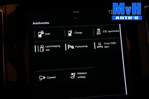 Volvo XC60 2.0 Recharge T6 AWD Business Pro|PANO|LUXE!|TREKH