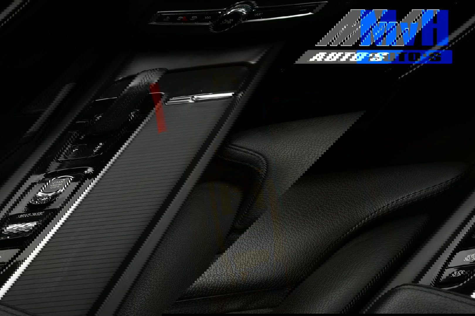 Volvo XC60 2.0 Recharge T6 AWD Business Pro|PANO|LUXE!|TREKH