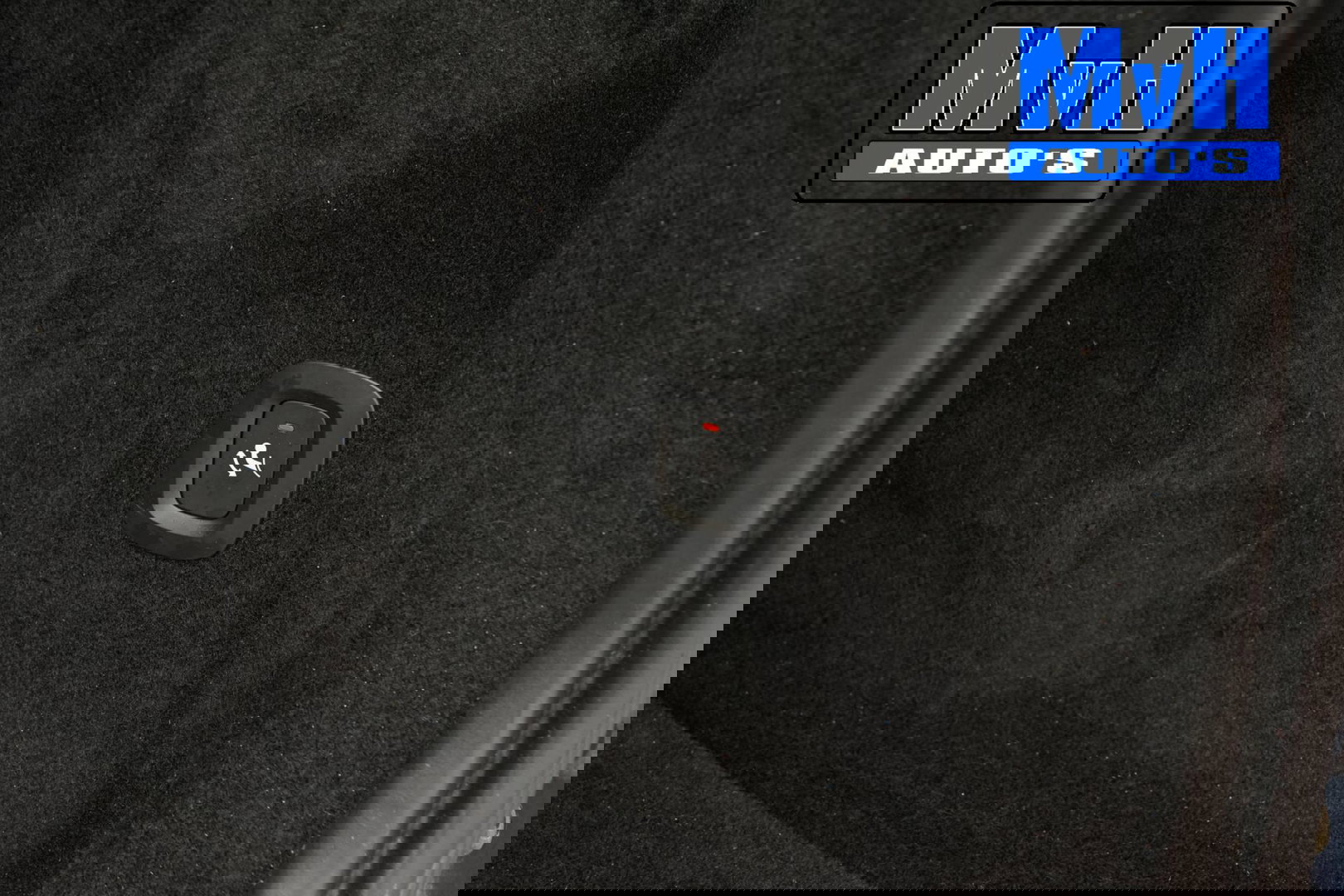 Volvo XC60 2.0 Recharge T6 AWD Business Pro|PANO|LUXE!|TREKH