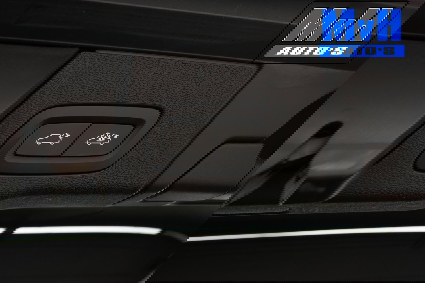 Volvo XC60 2.0 Recharge T6 AWD Business Pro|PANO|LUXE!|TREKH