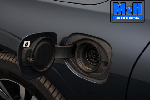 Volvo XC60 2.0 Recharge T6 AWD Business Pro|PANO|LUXE!|TREKH