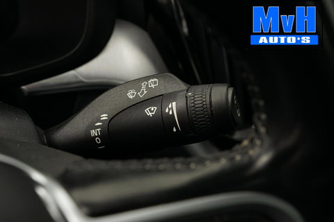 Volvo XC60 2.0 Recharge T6 AWD Business Pro|PANO|LUXE!|TREKH