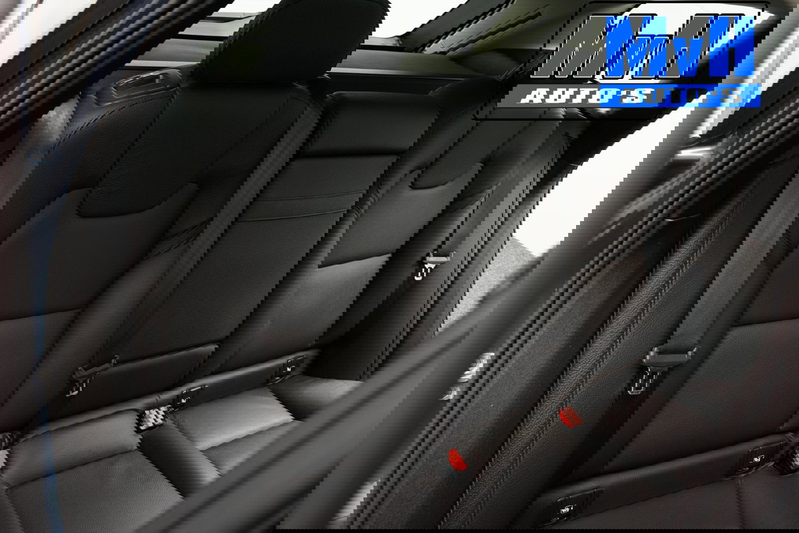 Volvo XC60 2.0 Recharge T6 AWD Business Pro|PANO|LUXE!|TREKH