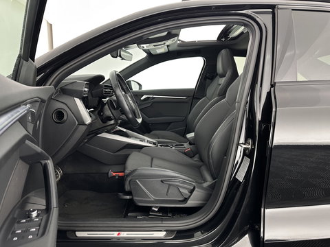 Audi A3 Limousine 35 TFSI S-Line Edition (INCL-BTW) Aut. *PANO | LEATHER-FABRIC | FULL-LED | AMBIENTLIGHT | SPORTSEATS | DIGI-COCKPIT | NAVI-FULLMAP | PRIVACYGLASS | SHIFTPADDLES | DAB+ | ADAPTIVE-CRUISE | 17"ALU*