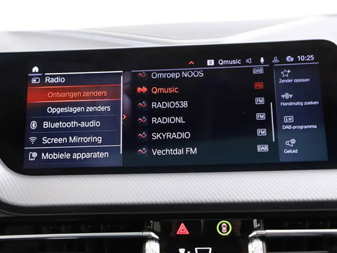 BMW 1 Serie 118i M-Sport Pano H/K Leer Sfeer Carplay NAP
