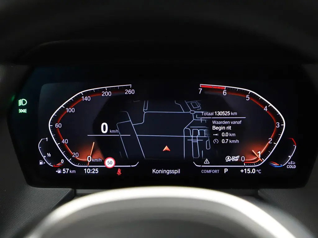 BMW 1 Serie 118i M-Sport Pano H/K Leer Sfeer Carplay NAP