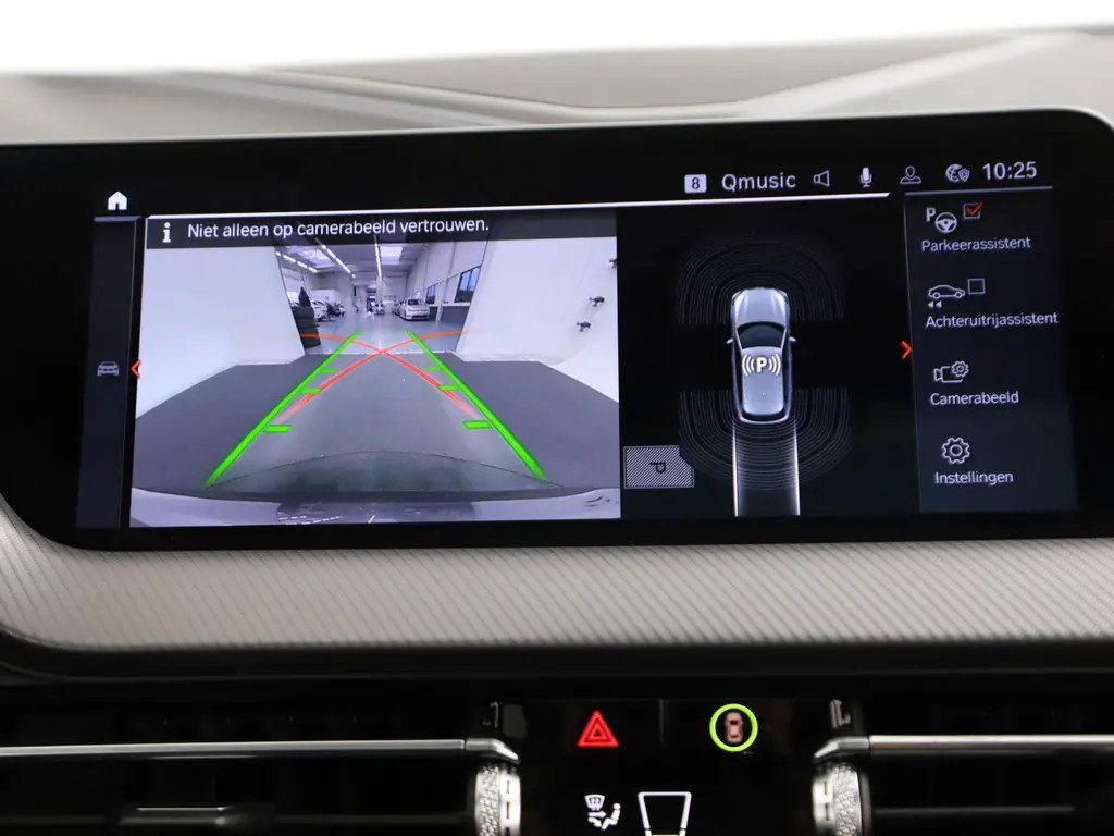 BMW 1 Serie 118i M-Sport Pano H/K Leer Sfeer Carplay NAP