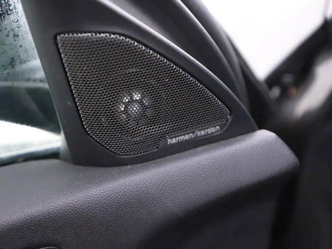 BMW 1 Serie 118i M-Sport Pano H/K Leer Sfeer Carplay NAP