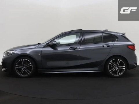 BMW 1 Serie 118i M-Sport Pano H/K Leer Sfeer Carplay NAP
