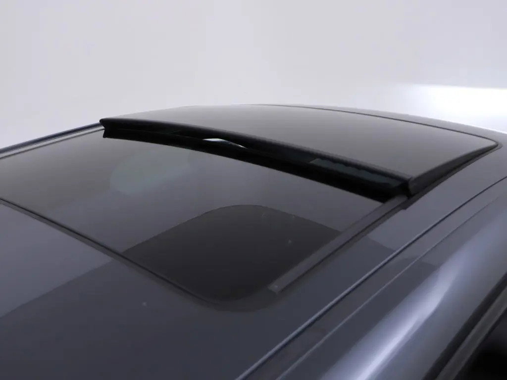 BMW 1 Serie 118i M-Sport Pano H/K Leer Sfeer Carplay NAP