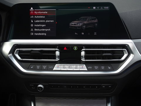 BMW 3 Serie Touring 330e 292PK High Exc. / M-Sport Individual / laser