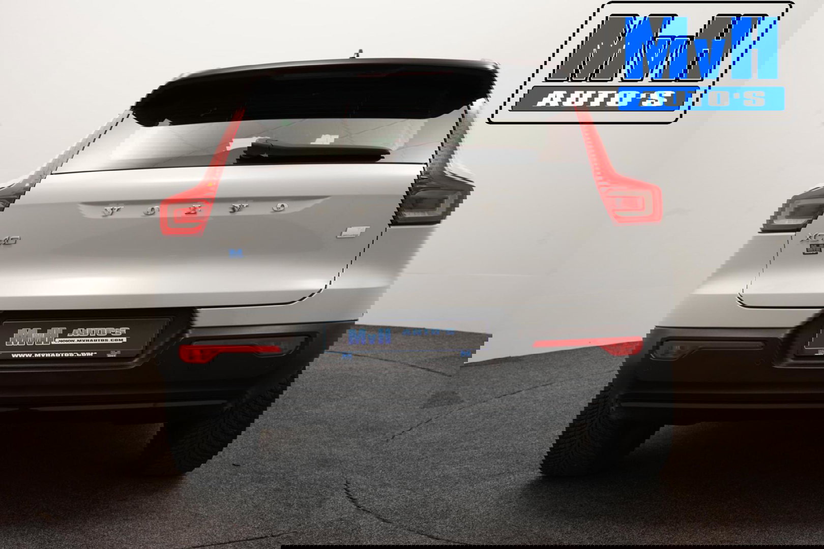 Volvo XC40 1.5 T4 Recharge R-Design|PARELMOER|CAMERA|ACC|LED