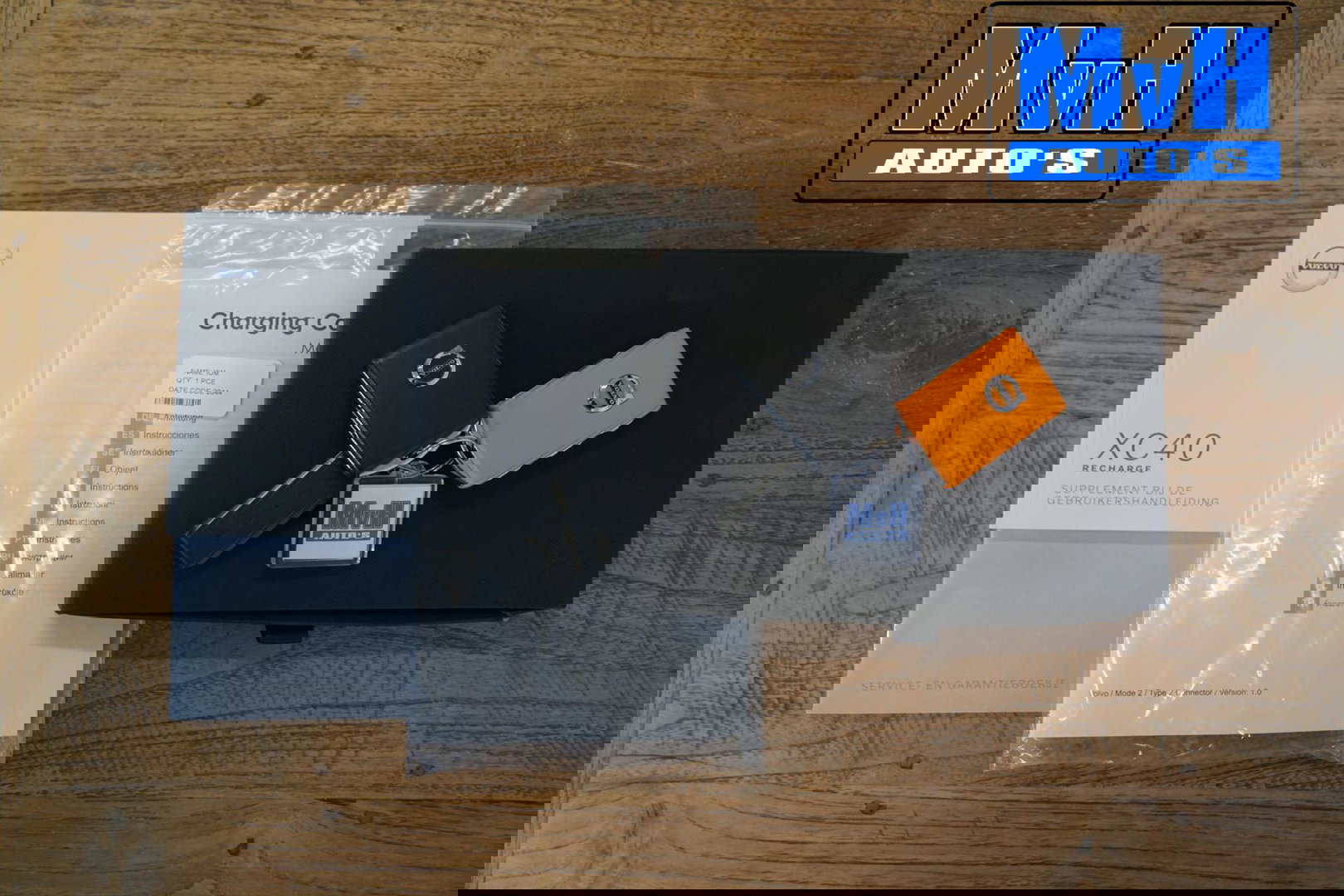 Volvo XC40 1.5 T4 Recharge R-Design|PARELMOER|CAMERA|ACC|LED