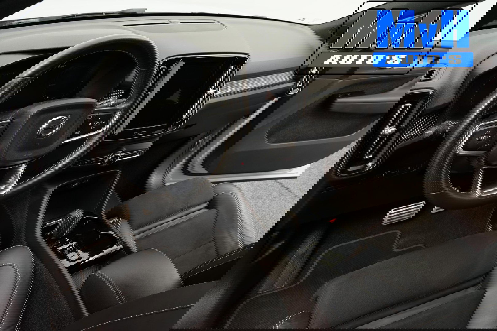 Volvo XC40 1.5 T4 Recharge R-Design|PARELMOER|CAMERA|ACC|LED