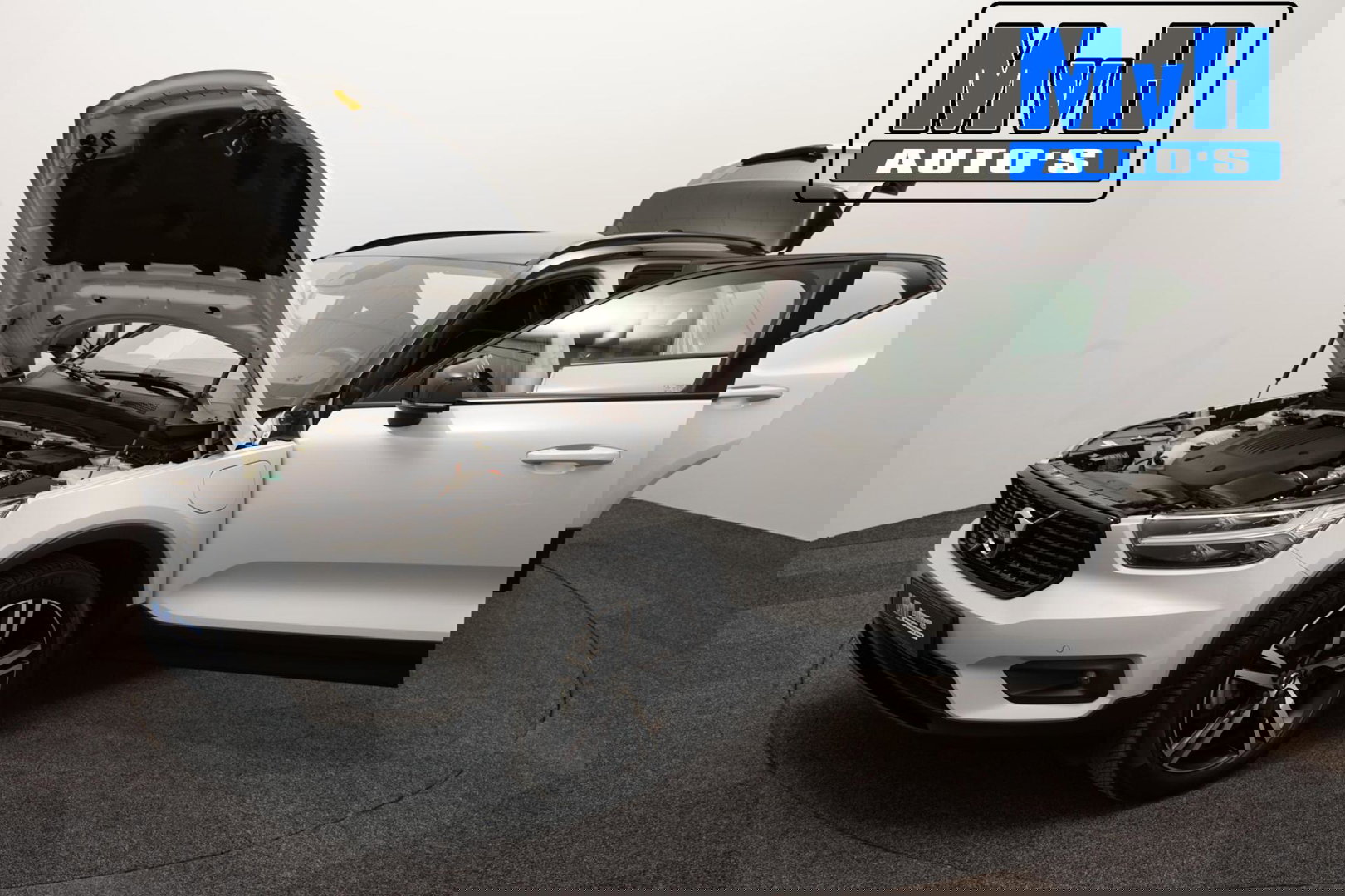 Volvo XC40 1.5 T4 Recharge R-Design|PARELMOER|CAMERA|ACC|LED