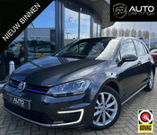 Volkswagen Golf - 1.4 TSI GTE 225PK | Zeer Nette Staat | NL AUTO | AUTOMAAT | PANO | GROTE NAVIGATIE | Lederen Bekleding | Stoelverwarming | 2 Sleutels | Parkeersensoren Voor en Achter | Lichtmetalen Velgen |