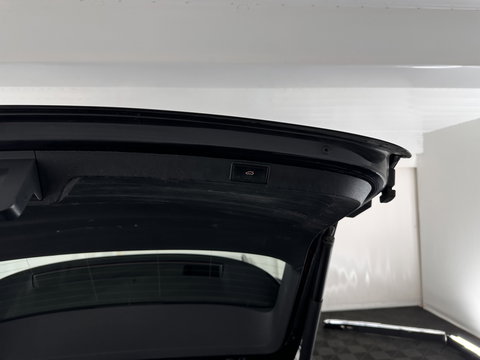 Škoda Octavia Combi 1.4 TSI iV PHEV Business Edition (Plug-in) (INCL.BTW) *FULL-LED | DIGI-COCKPIT | COMFORTSEATS | NAVI-FULLMAP | PRIVACY-GLASS | DAB | SHIFT-PADDLES | ECC | PDC | CRUISE | TOWBAR | 18''ALU*