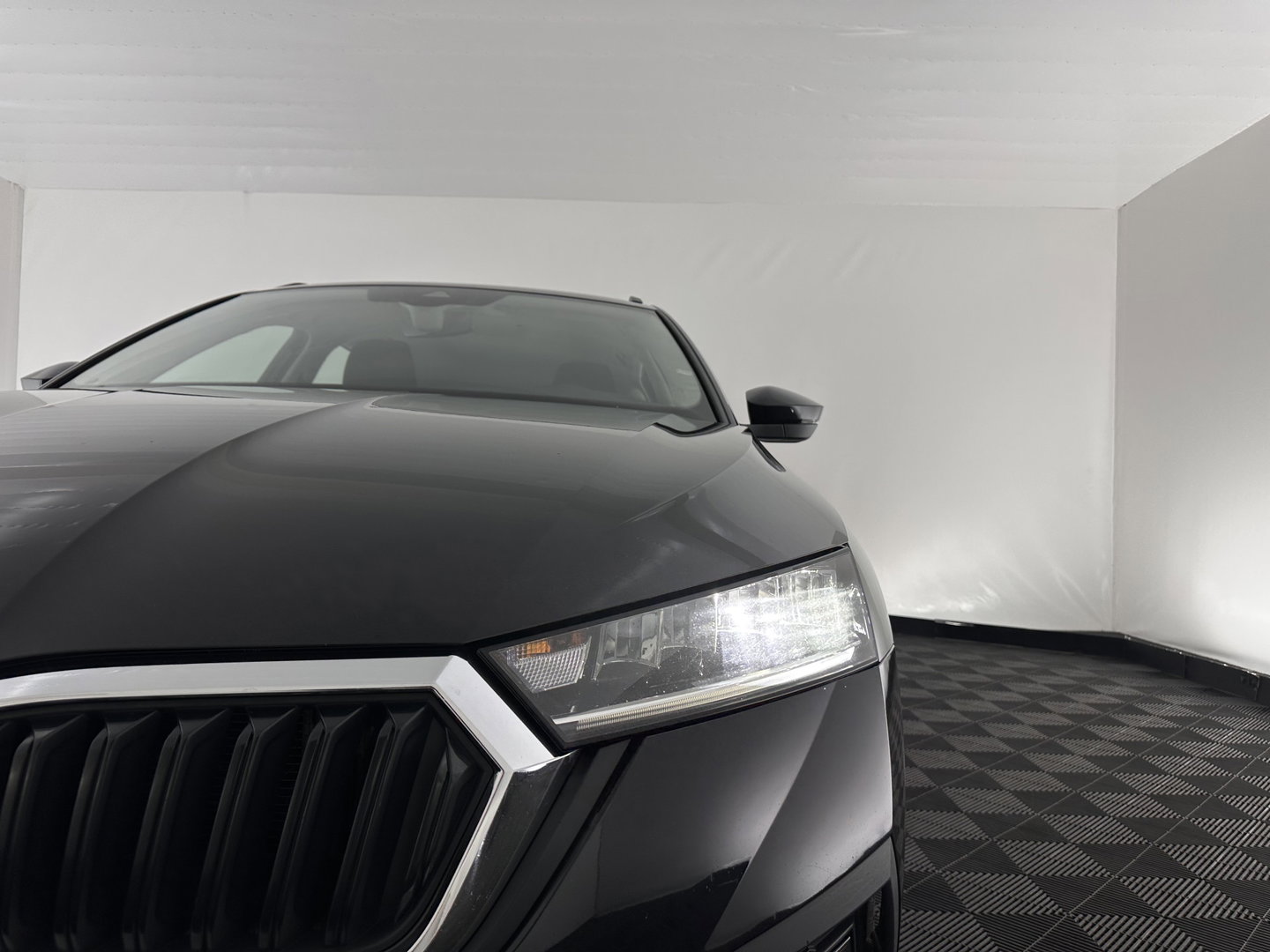 Škoda Octavia Combi 1.4 TSI iV PHEV Business Edition (Plug-in) (INCL.BTW) *FULL-LED | DIGI-COCKPIT | COMFORTSEATS | NAVI-FULLMAP | PRIVACY-GLASS | DAB | SHIFT-PADDLES | ECC | PDC | CRUISE | TOWBAR | 18''ALU*