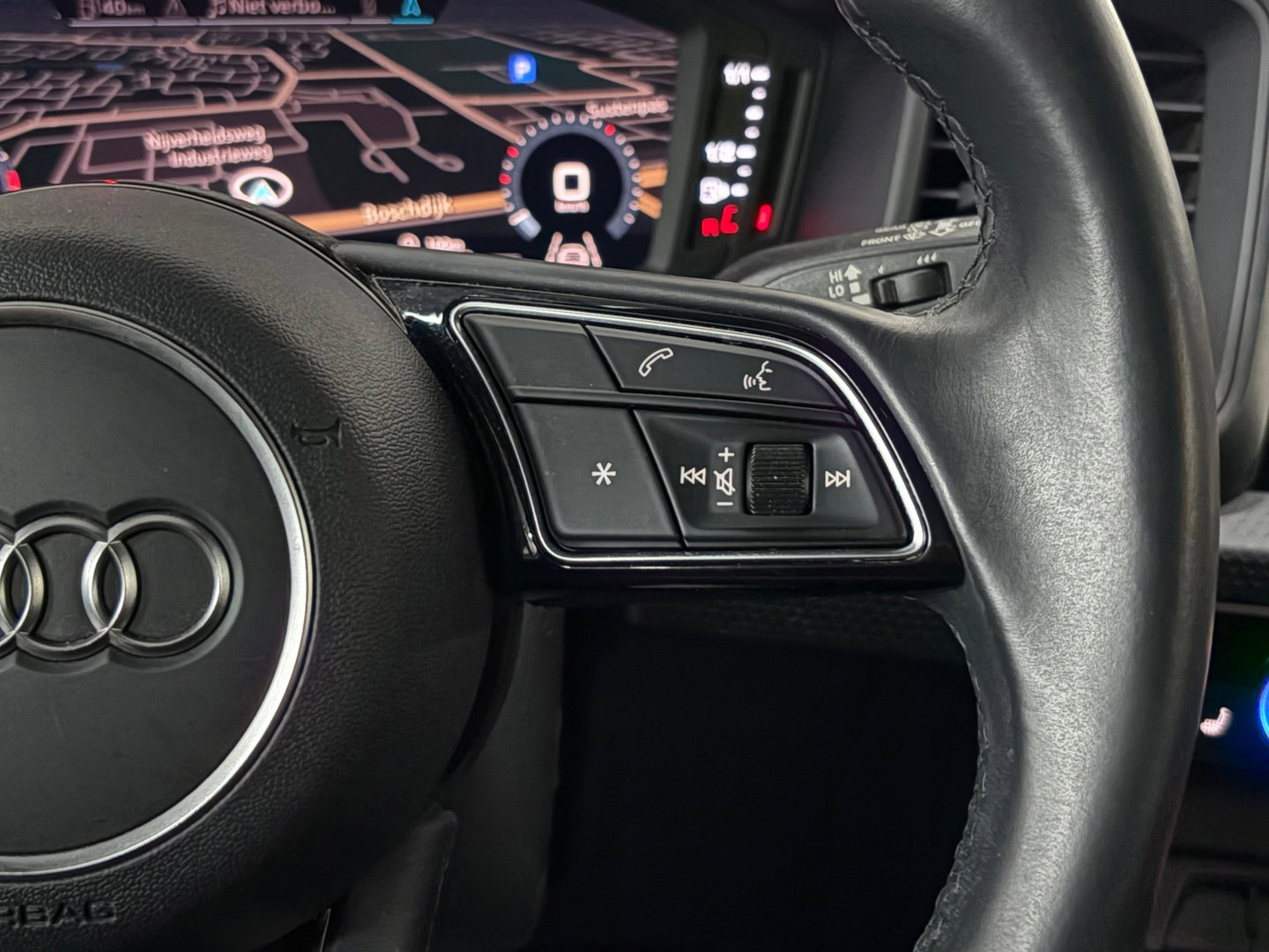 Audi A1 Citycarver 30 TFSI S-Line