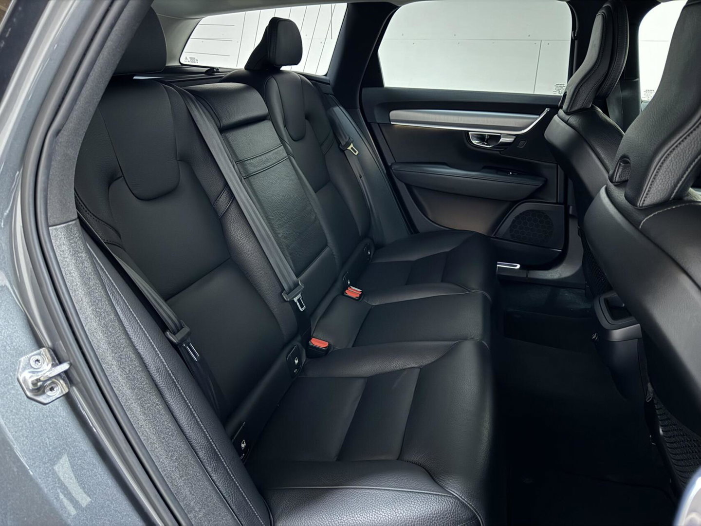 Volvo V90 2.0 T4 Momentum Leer Carplay Autopilot Trekh. NAP