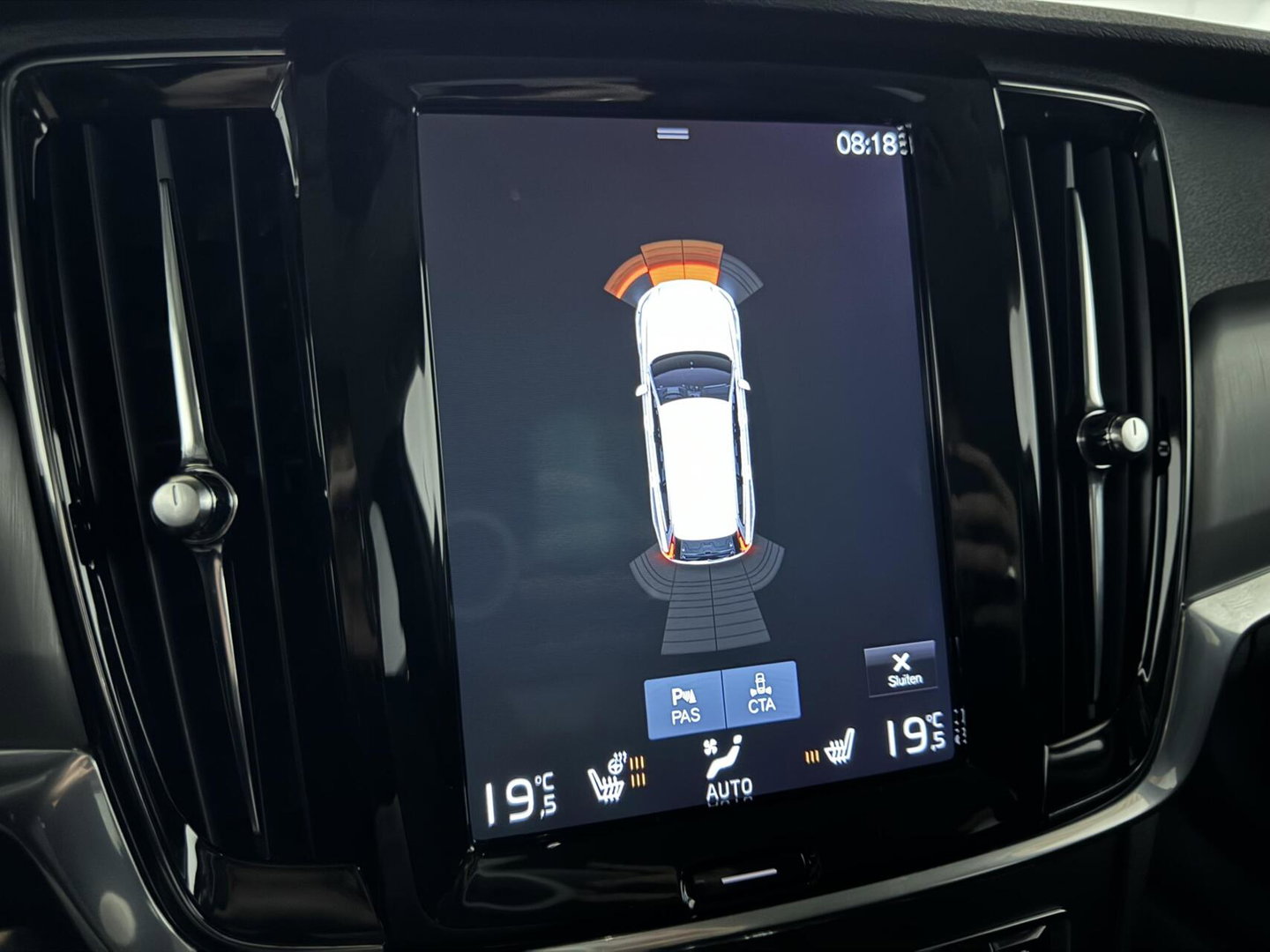 Volvo V90 2.0 T4 Momentum Leer Carplay Autopilot Trekh. NAP