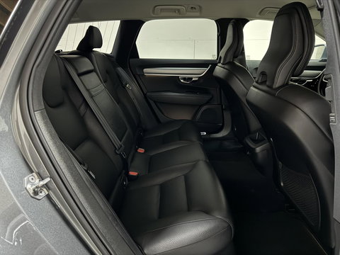 Volvo V90 2.0 T4 Momentum Leer Carplay Autopilot Trekh. NAP