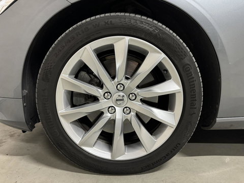 Volvo V90 2.0 T4 Momentum Leer Carplay Autopilot Trekh. NAP