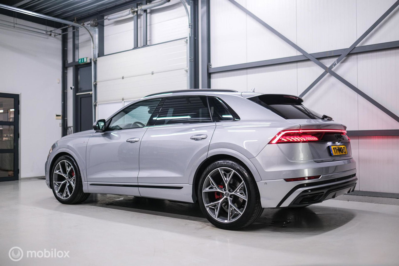 Audi Q8 50 TDI quattro Pro Line S | B&O Advanced | VOL opties | HUD | RS seats | Massage | Stoelkoeling | Trekhaak | NAP NL auto |