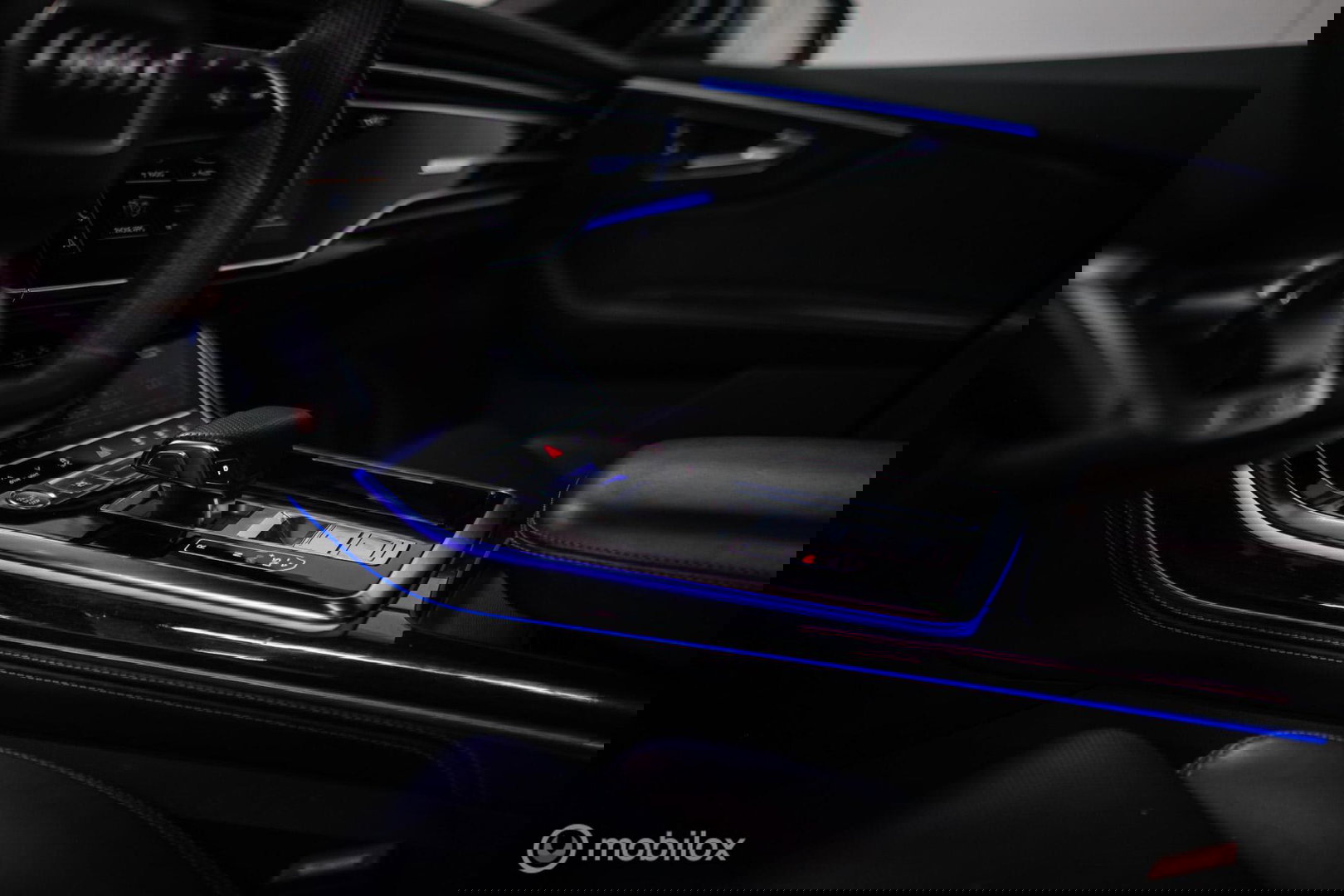 Audi Q8 50 TDI quattro Pro Line S | B&O Advanced | VOL opties | HUD | RS seats | Massage | Stoelkoeling | Trekhaak | NAP NL auto |