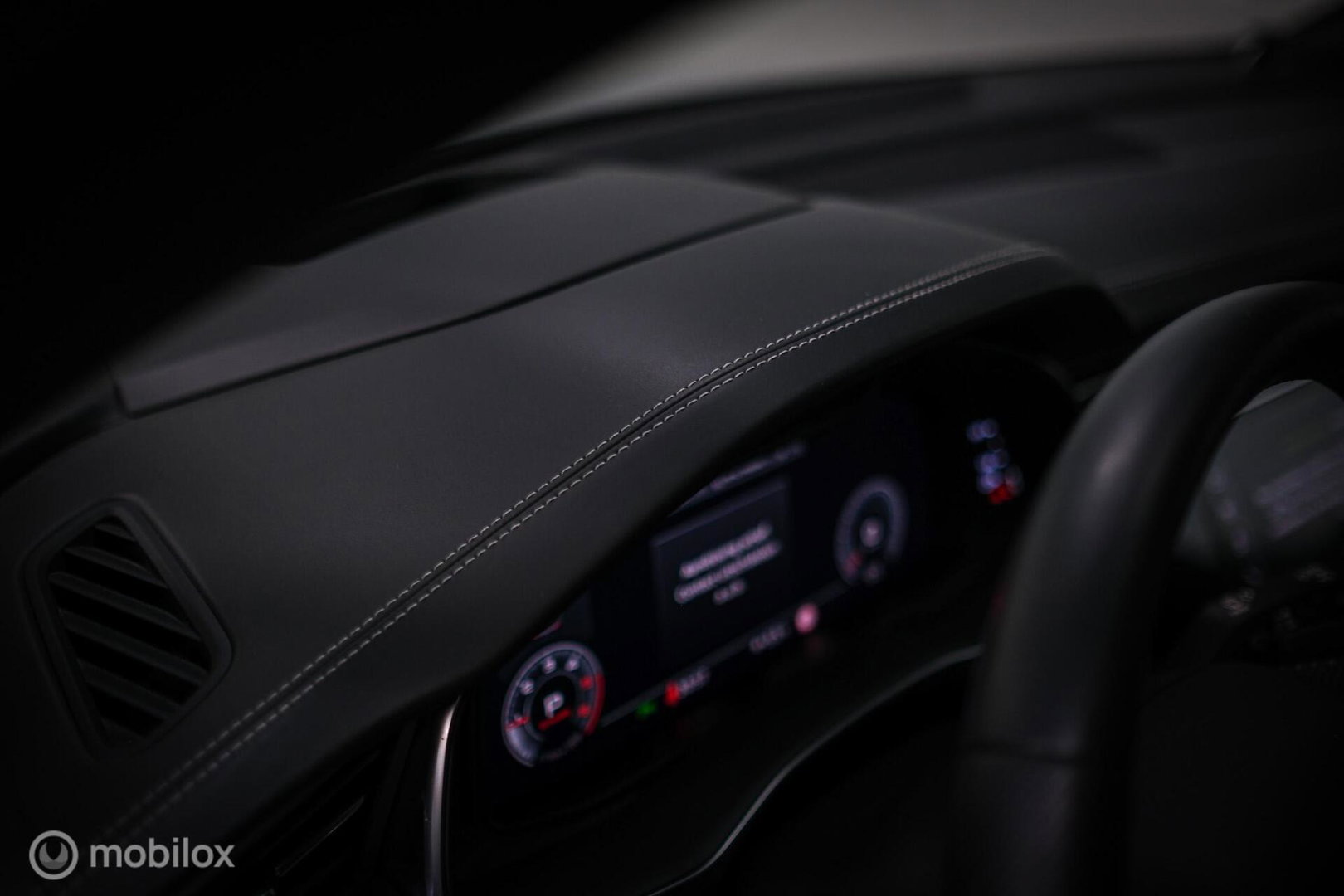 Audi Q8 50 TDI quattro Pro Line S | B&O Advanced | VOL opties | HUD | RS seats | Massage | Stoelkoeling | Trekhaak | NAP NL auto |