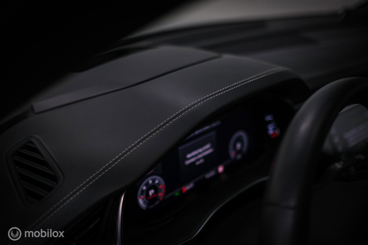 Audi Q8 50 TDI quattro Pro Line S | B&O Advanced | VOL opties | HUD | RS seats | Massage | Stoelkoeling | Trekhaak | NAP NL auto |