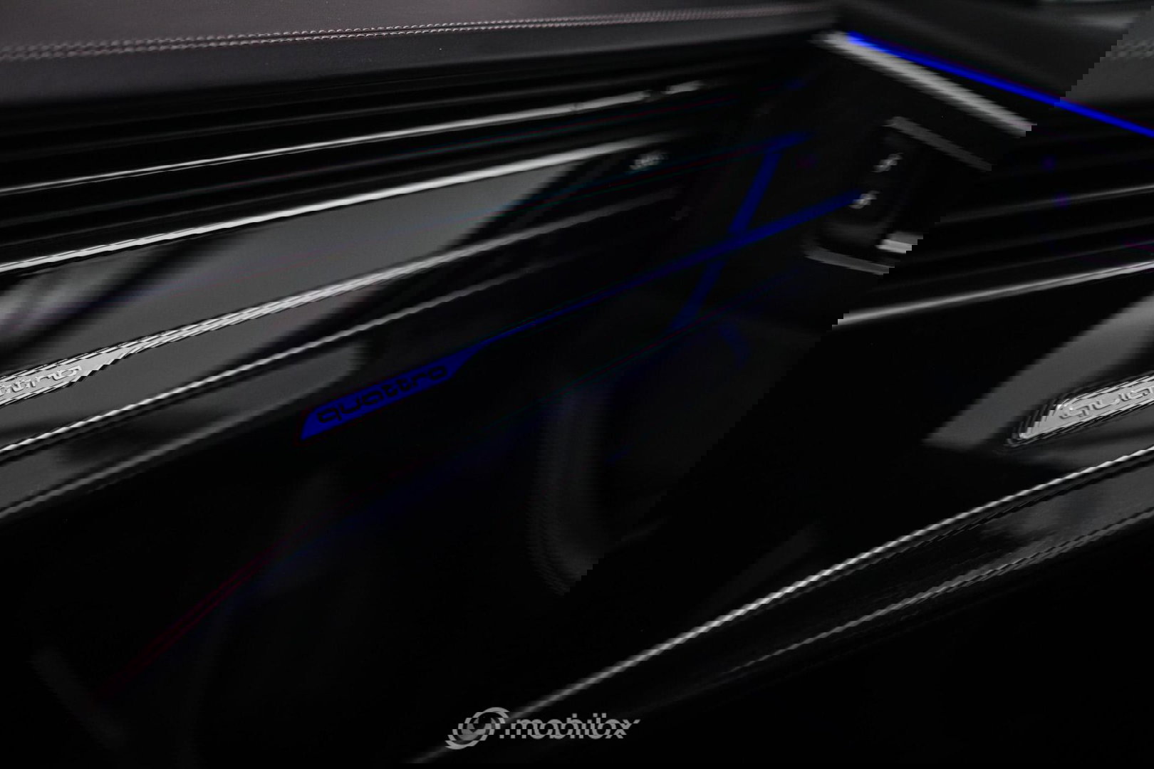 Audi Q8 50 TDI quattro Pro Line S | B&O Advanced | VOL opties | HUD | RS seats | Massage | Stoelkoeling | Trekhaak | NAP NL auto |