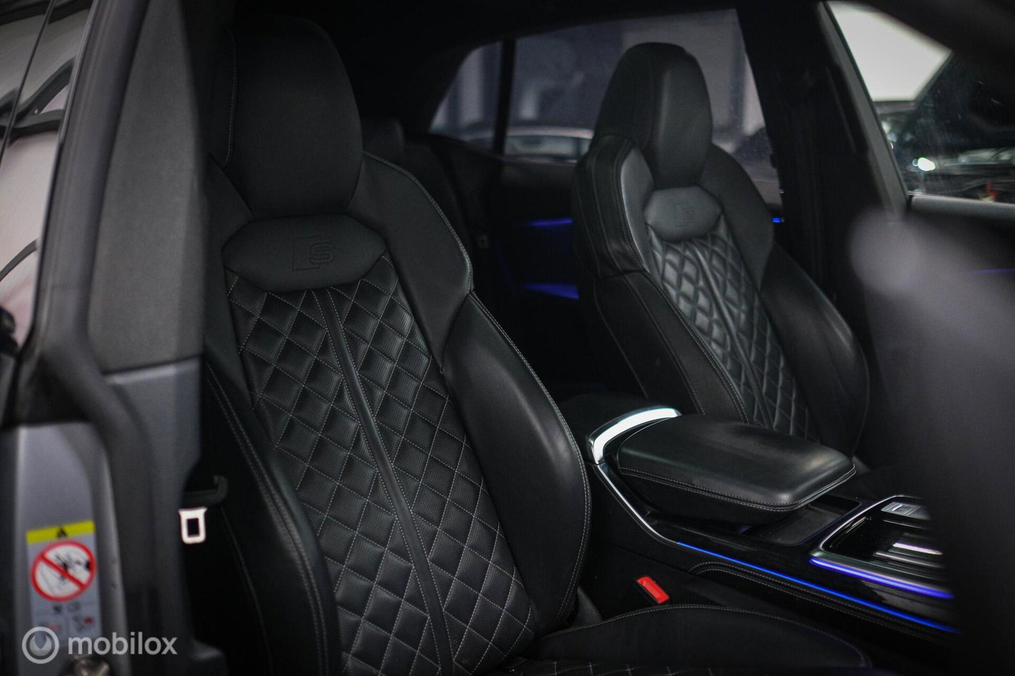 Audi Q8 50 TDI quattro Pro Line S | B&O Advanced | VOL opties | HUD | RS seats | Massage | Stoelkoeling | Trekhaak | NAP NL auto |