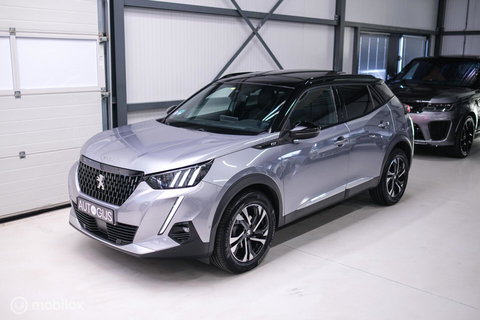 Peugeot 2008 1.2 PureTech GT | Panorama | Trekhaak | Camera | LED | Dealer OH | Nieuwe distributie | rijklaar |