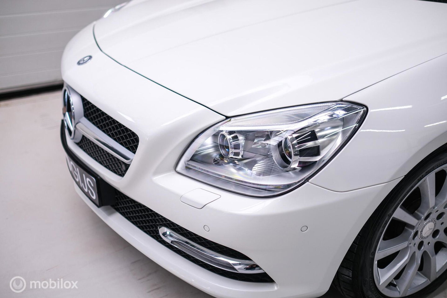 Mercedes-Benz SLK 350 V6 306 pk | Airscarf | Harman Kardon | Memory | LED | Navigatie | Keyless | Cruise | Zeer mooi | Lage km stand |