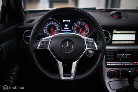 Mercedes-Benz SLK 350 V6 306 pk | Airscarf | Harman Kardon | Memory | LED | Navigatie | Keyless | Cruise | Zeer mooi | Lage km stand |