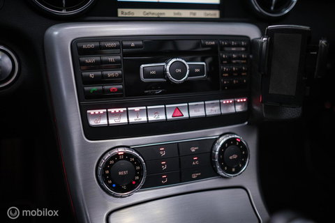 Mercedes-Benz SLK 350 V6 306 pk | Airscarf | Harman Kardon | Memory | LED | Navigatie | Keyless | Cruise | Zeer mooi | Lage km stand |